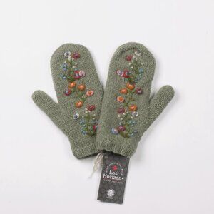 🌸 Embrace the charm of winter with these Lost Horizons Embroidered Wool Mittens